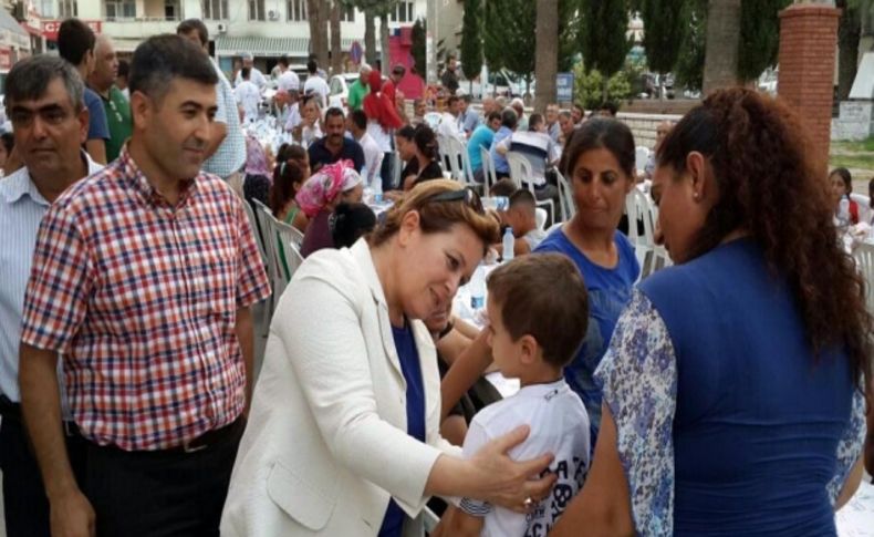 Milletvekili Gürkan, Karataşlıların ev sevincine ortak oldu