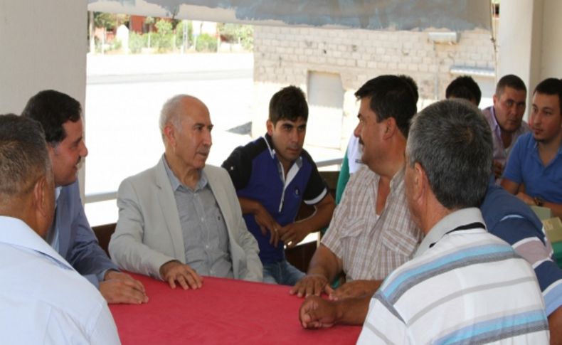 Milletvekili Küçükaydın köyleri gezerek vatandaşla bayramlaştı