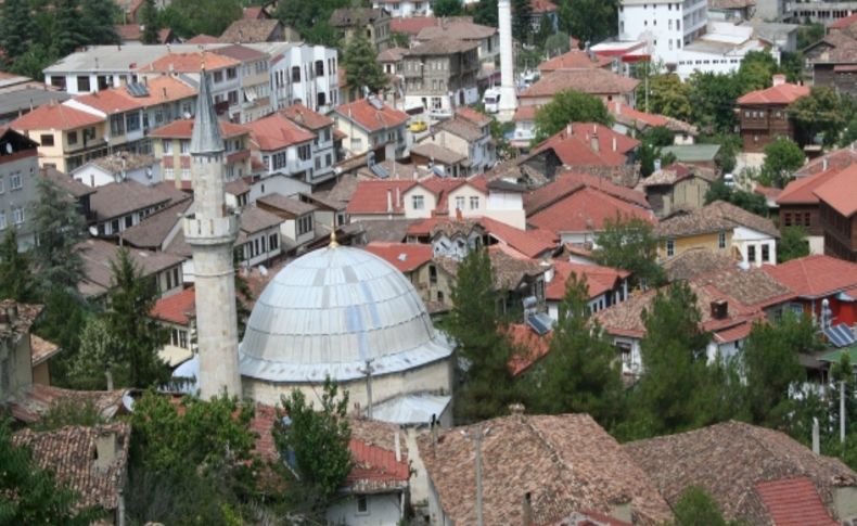Mimar Sinan, camilere alttan ısıtma sistemini 496 yıl önce kurmuş