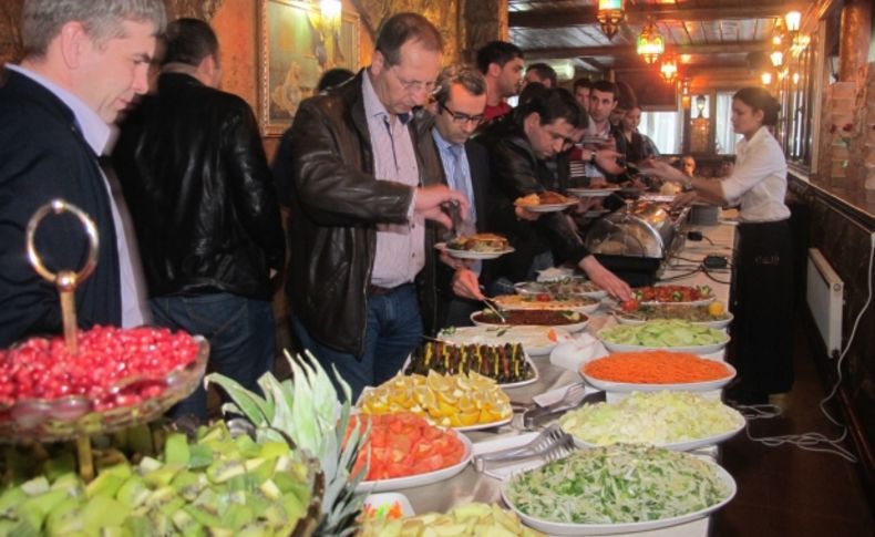 Moskova’da “Paşa Restoran” memleket özlemini giderecek