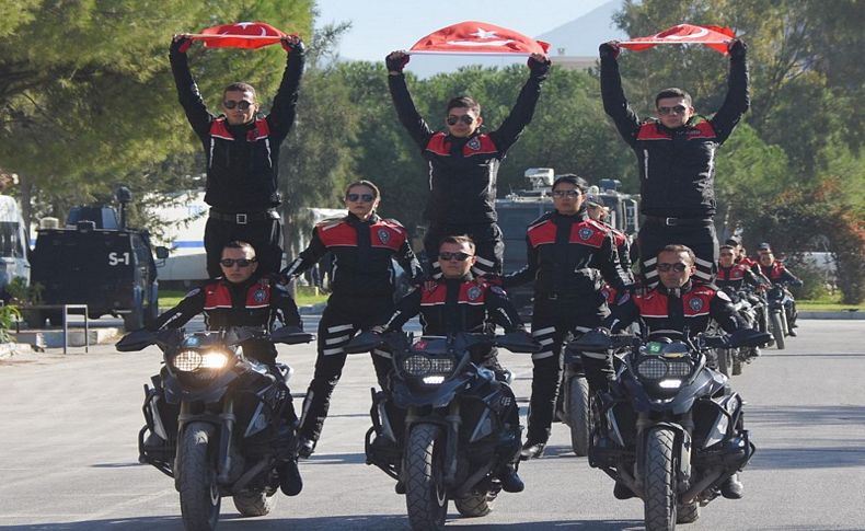Emniyet Müdürü Aşkın 3 yıl aradan sonra Sekin'in motosikletini kullandı