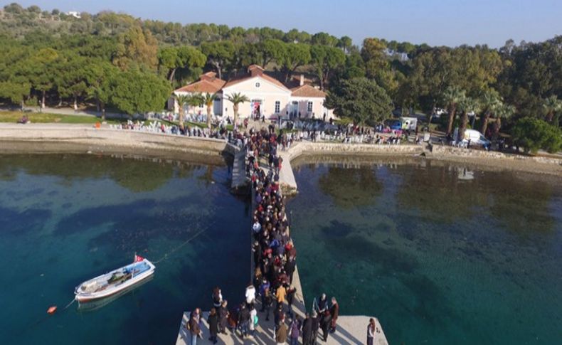 Mübadele çocuklarından Urla'da duygusal buluşma