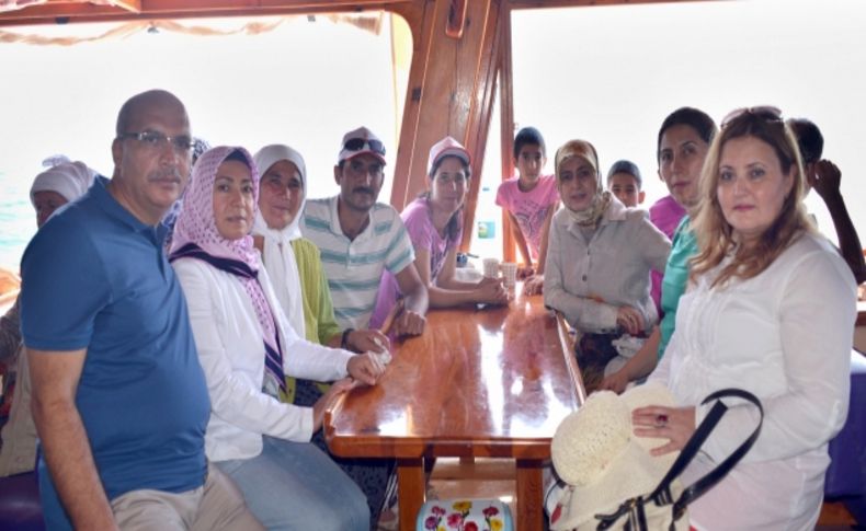 Muğla'daki şehit yakınları ve gaziler tekne turuna çıkarıldı