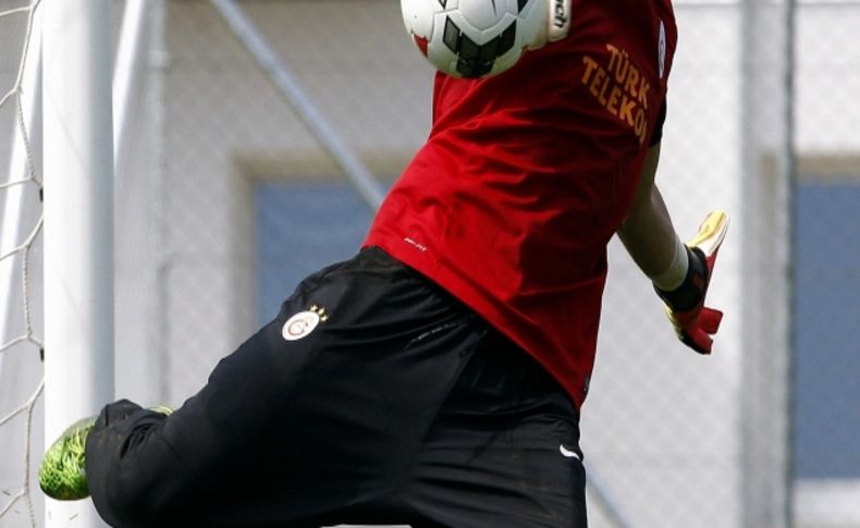 Muslera: Bana gelen resmi transfer teklifi yok