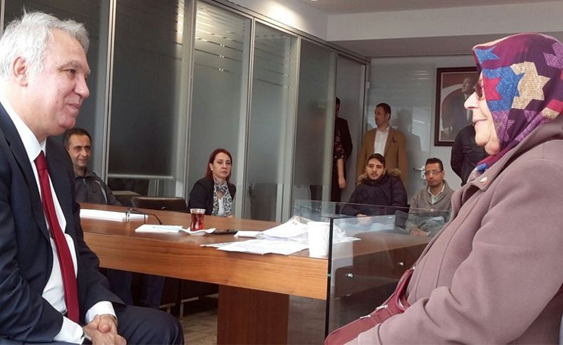 Mutluluk krizine giren vekil
