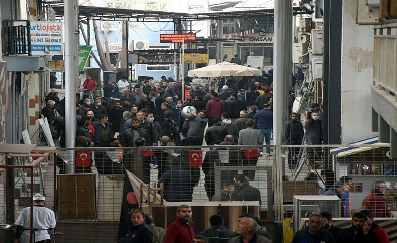 Nakliyeciler Sitesi'nde 'sosyal mesafe' hala uygulanmıyor