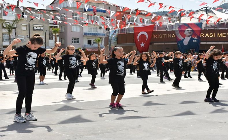 Narlıdere’de 19 Mayıs coşkusu