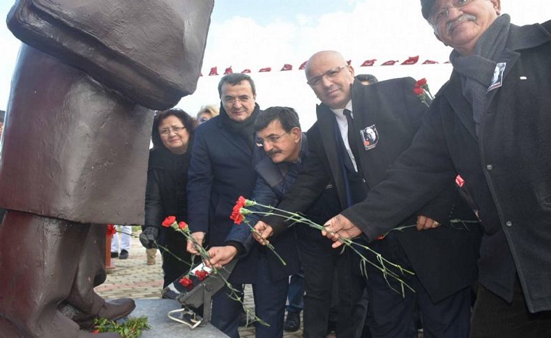 Narlıdere katledilişinin 25.yılında Mumcu’yu andı