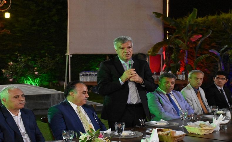 Narlıdere protokolünü buluşturan iftar
