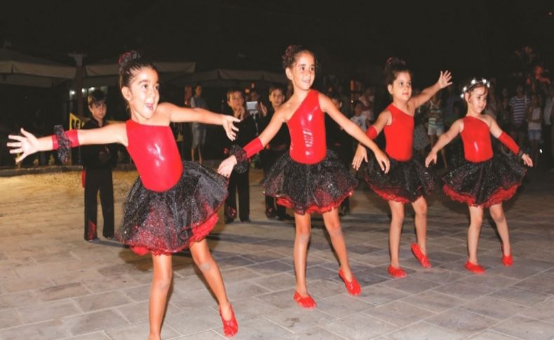 Neşeli gecelerde coştuk