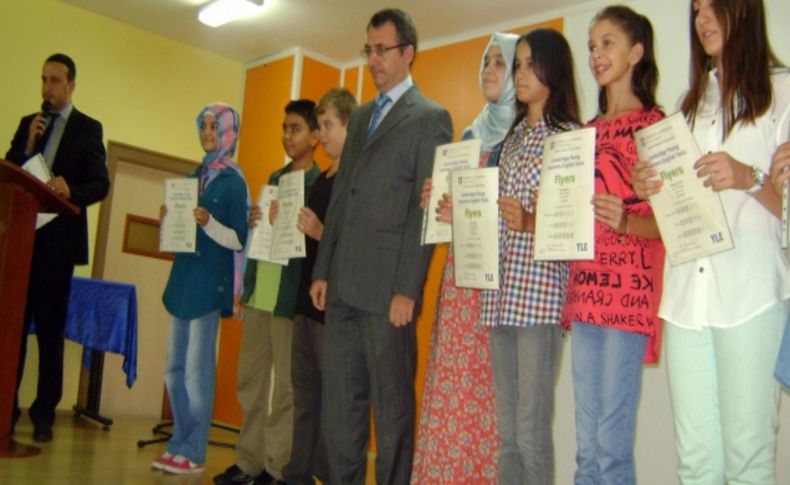 Nilüfer İrem Koleji’nden UCLES başarısı