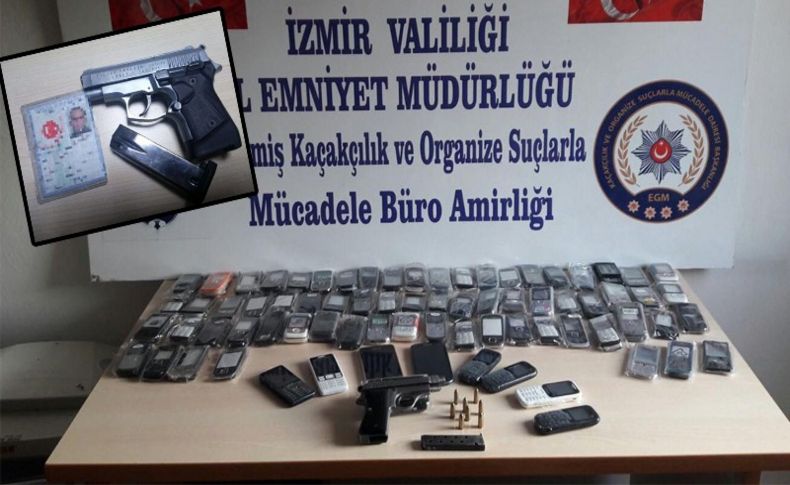 Ödemiş'te kaçak cep telefonu operasyonu