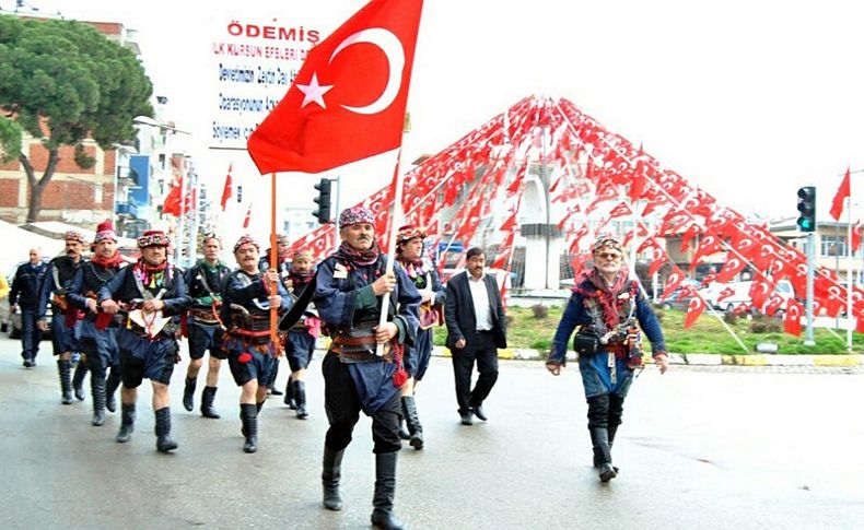 Ödemişli efelerden Afrin'deki askerlere destek