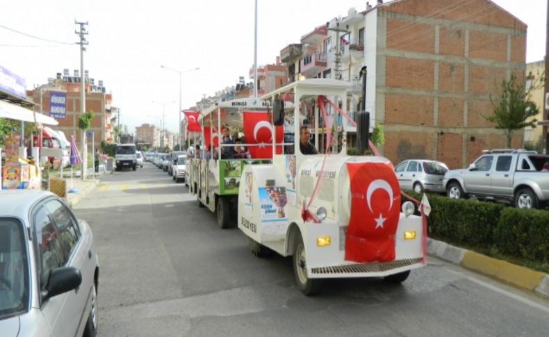 Ödemişliler Türkçe Olimpiyatları'na gelen yabancı öğrencileri şenlikle karşıladı