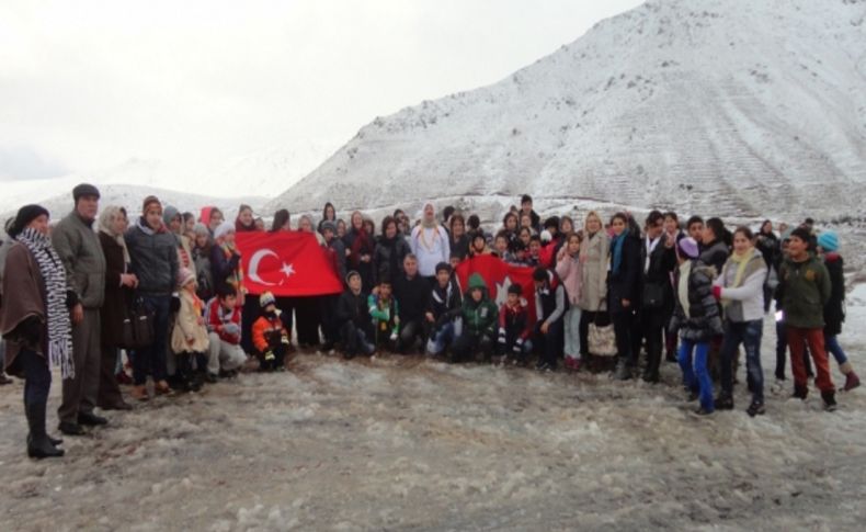 Öğrencilere karne hediyesi