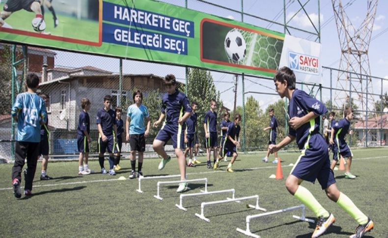 Okullar arası futbol müsabakalarında Türkiye'yi temsil edecekler