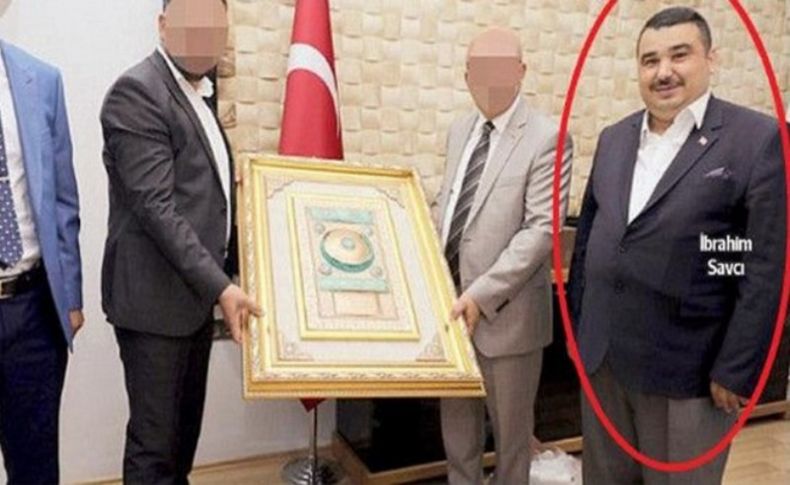 Olmayan vakfın sahtekar başkanı çok sayıda kişiyi dolandırdı