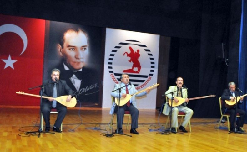 OMÜ'deki Aşıklar Şöleni, hem hüzünlendiridi, hem eğlendirdi