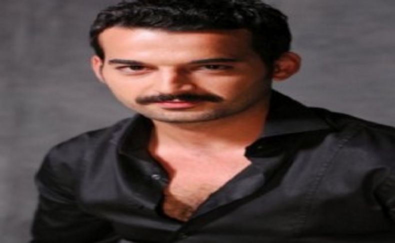 Başrol oyuncusu Orhan Şimşek bulundu
