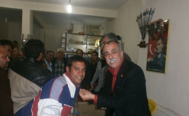 Örnekköy’de CHP ‘ye toplu katılım.
