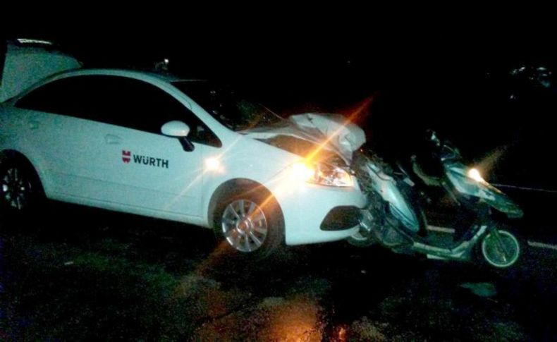 Otomobil öndeki motosiklete çarptı: 1 ölü