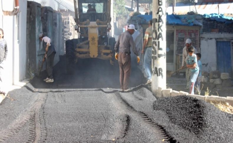 Palandöken'de asfalt çalışması