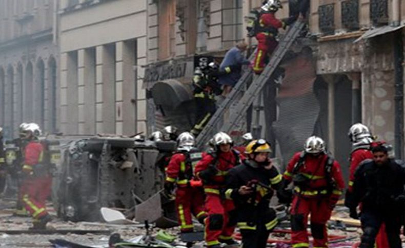 Paris'te şiddetli patlama! çok sayıda yaralı yaralı var...