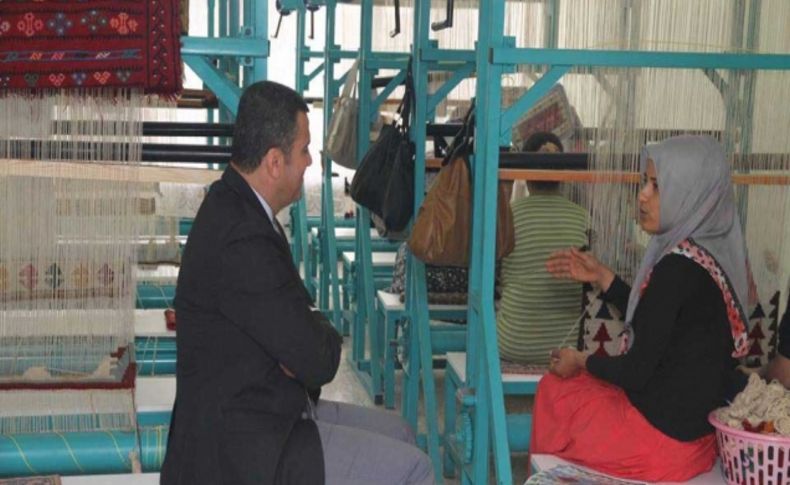 Payas'da kilim dokumacılığı gelişiyor