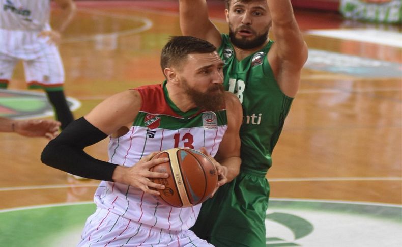 Pınar Karşıyaka'da Gailius gitti