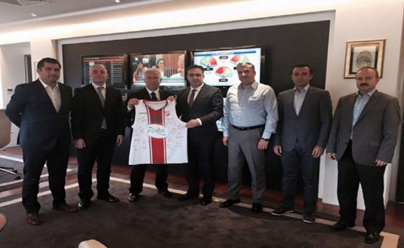 Pınar Karşıyaka kanatlandı