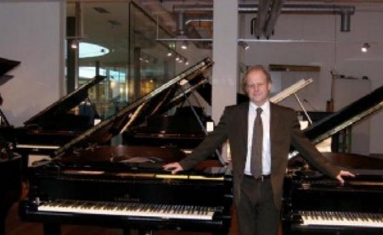 Ünlü piyanist Alaçatı'da