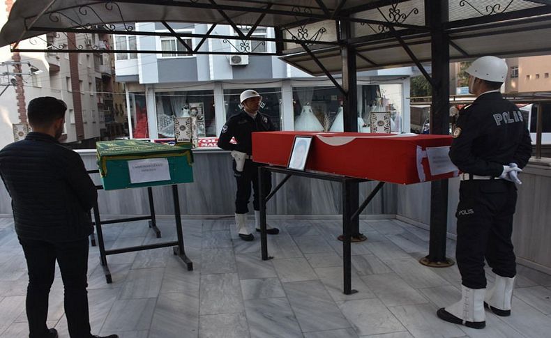 Polis, eşi ve kayınvalidesini öldürmüştü... İzmir'de acı veda...