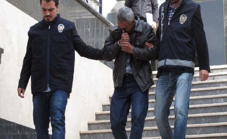 Polis Zor Ikna Etti,parayi Urfa'ya Götürürken Kurtarildi
