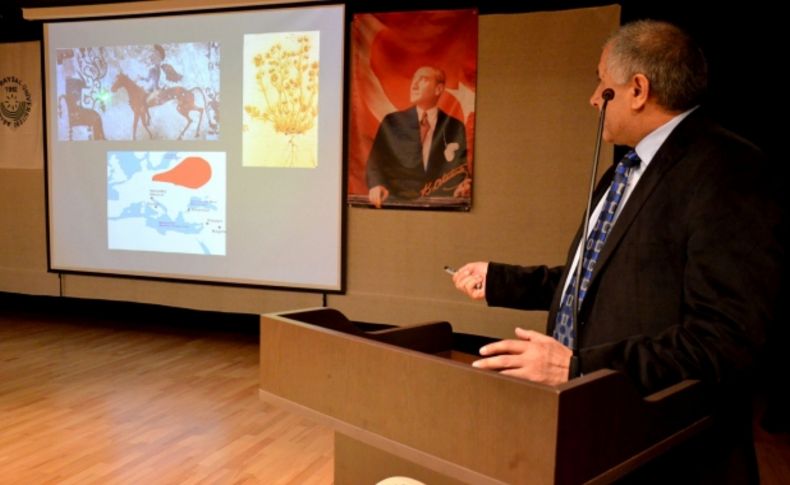 Prof. Dr. Karadağ: Böcek deyip geçmeyin, boyaların çoğu böceklerden üretiliyor