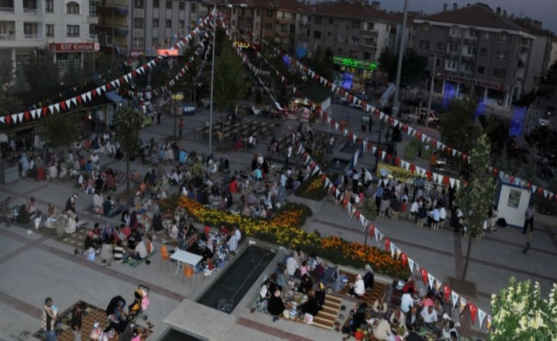Pursaklar'da Kadir Gecesi yer sofrasında iftar yapılacak