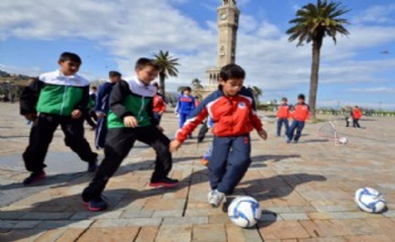 U12 Cup’da İzmir dayanışması