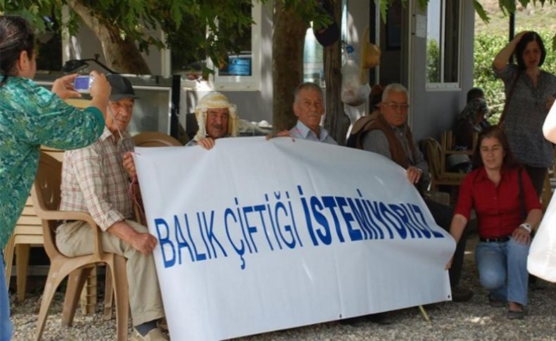 Karaburun'dan 26 vekile çağrı