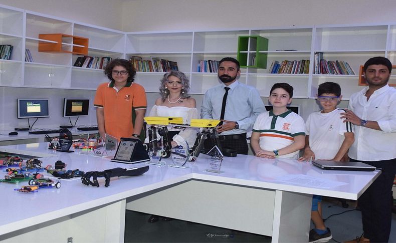 Robot makine ile jüri özel ödülü aldılar