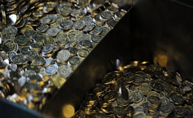 “Ruble zayıflayacak söylentileri doğru değil”