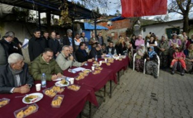 O, köylü kadınların Çiçek Başkan'ı