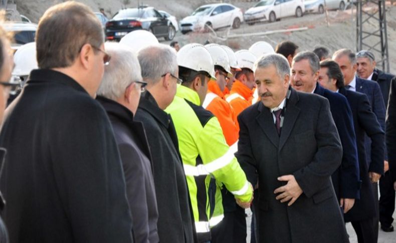 Bakan Arslan'dan Manisa-İzmir mesaisi