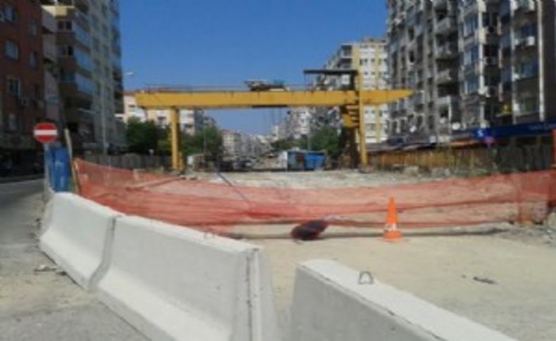 Bu çukur kapanmaz!