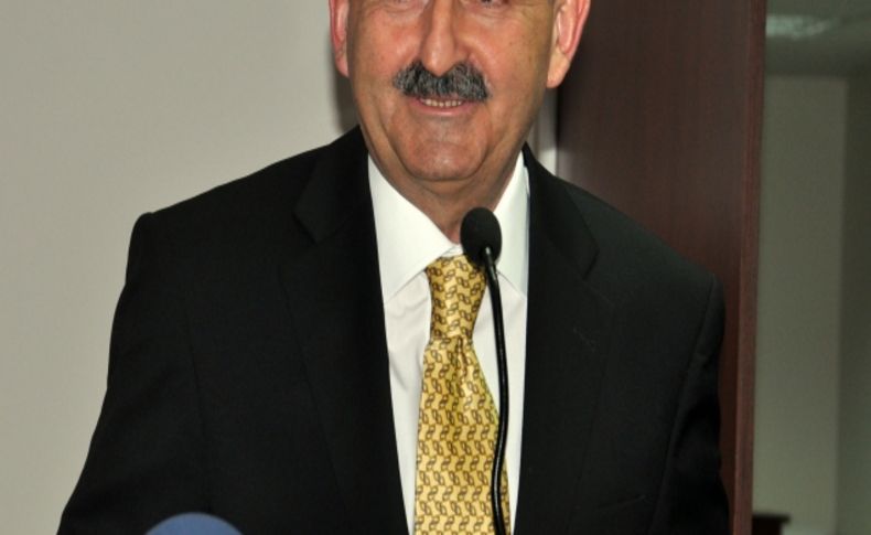 Sağlık Bakanı: Alkolle ilgili yasak yok düzenleme var