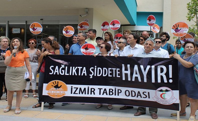Sağlıkçılar şiddet yasası istiyor