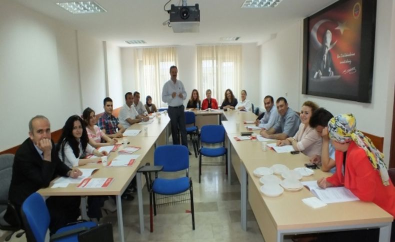 Sakarya'da sağlık personeline standart eğitimi verildi