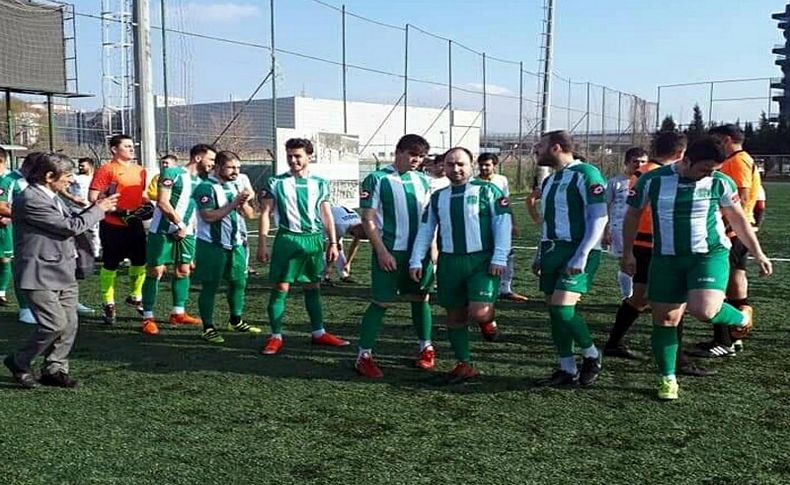 Şampiyon işitme engelli futbolcular destek bekliyor