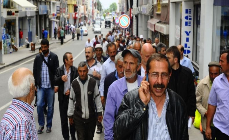 Samsun’da 150 pazarcı çözümü belediyede buldu