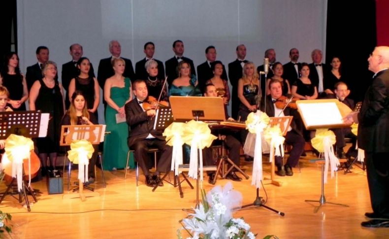 Sanat Güneşi doğum gününde şarkılarıyla anıldı