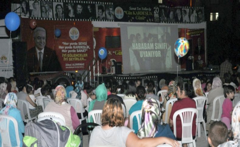 Sanat TIR’ında ‘Hababam’ keyfi