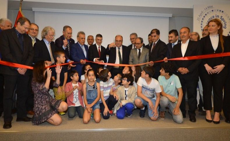 İzmir’de Aziz Sancar gururu